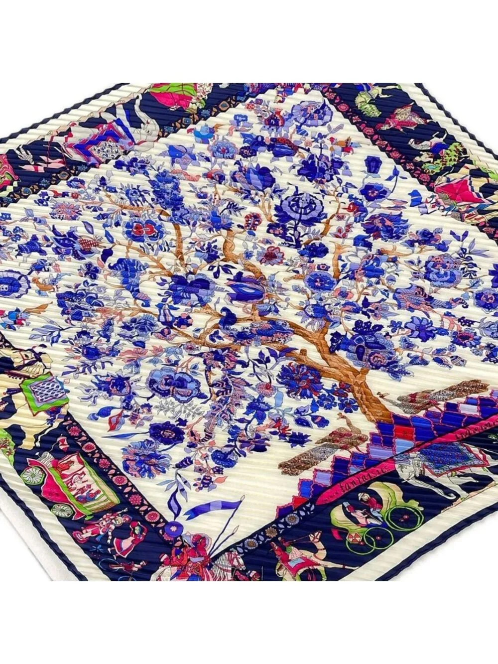 ★SOLD★ Hermes Scarf Carre Plisse White Blue Multi Fantaisies Indiennes - Picture 1 of 6